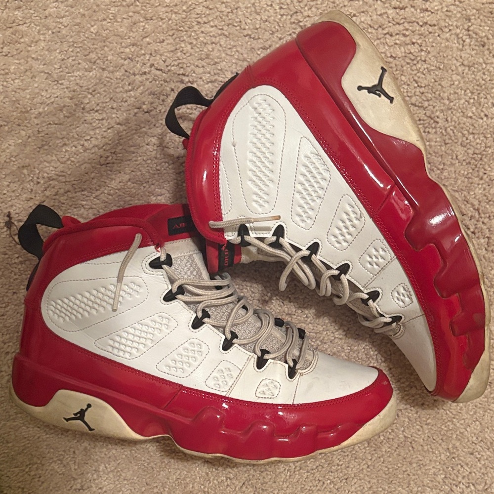Jordan retro 9 Red and White Athletic Shoes